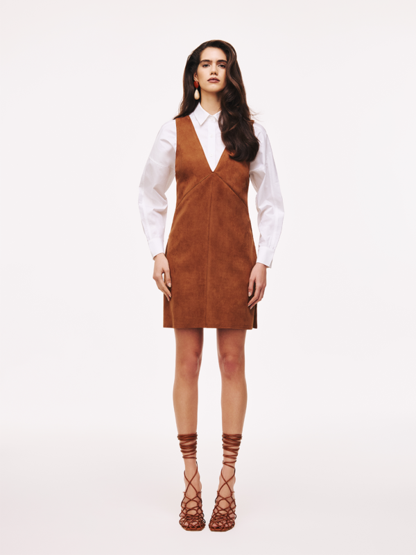 Vestido Tubinho Curto de Suede